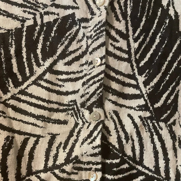 Cynthia Rowley 100% Linen Black White Palm Leaf Button Front Tunic Top Size 1X - Picture 5 of 9